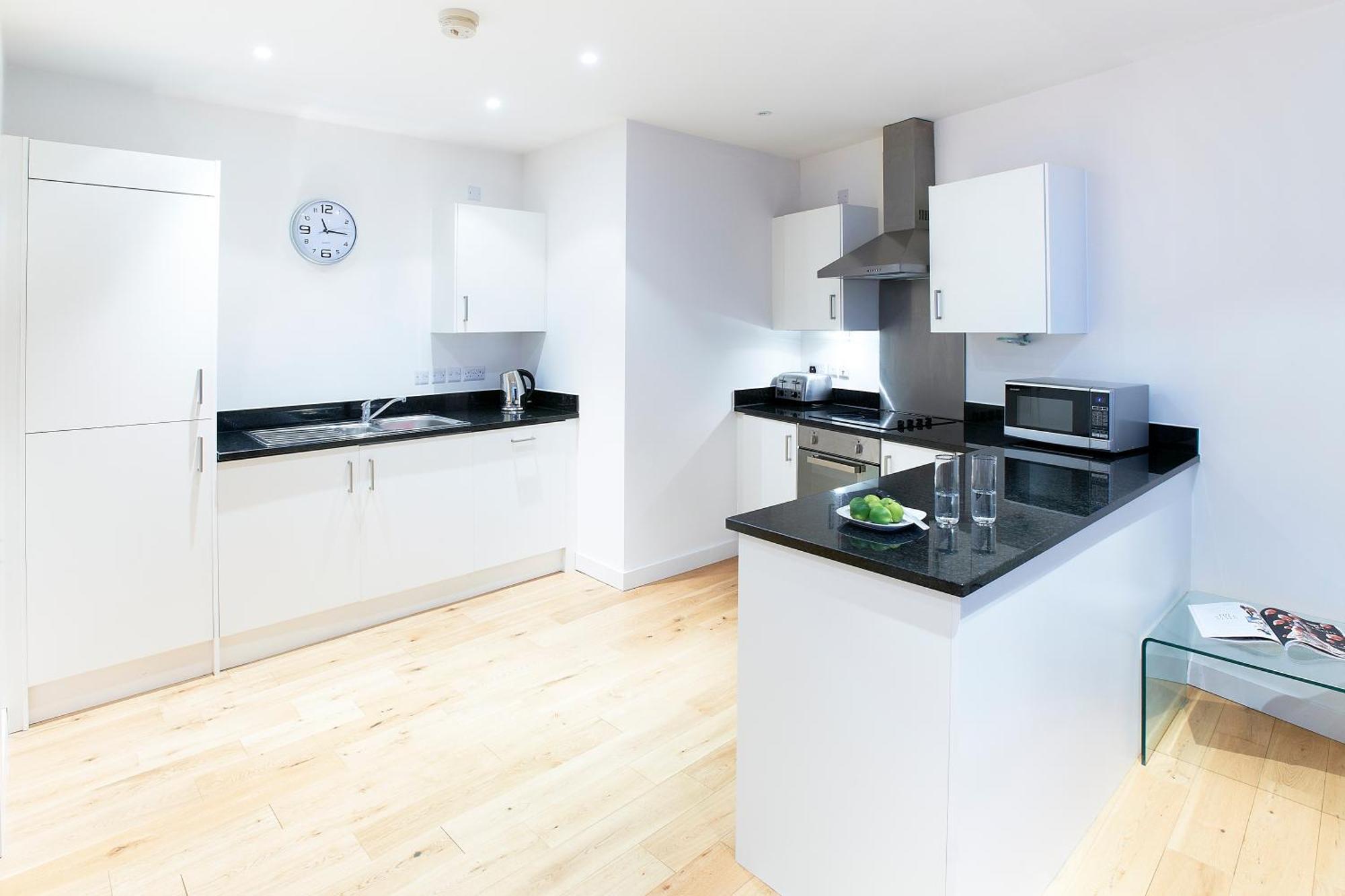 Appartement Watford Centre - Luxury Penthouse Extérieur photo