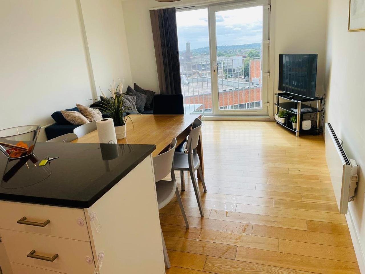 Appartement Watford Centre - Luxury Penthouse Extérieur photo